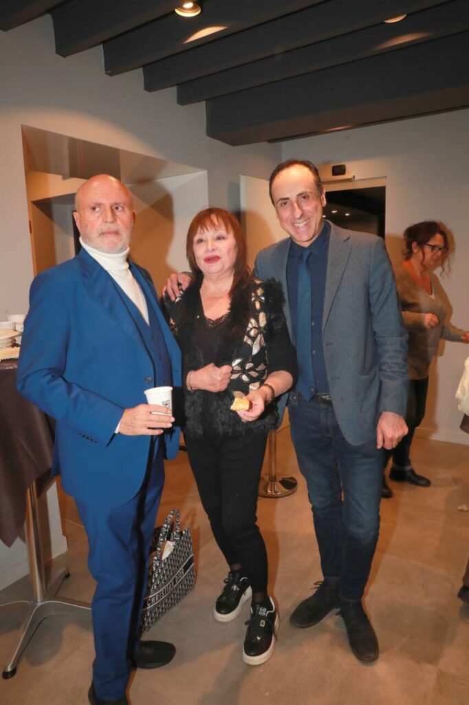 CINEMA – Il Beat italiano rivive all’Anica, Pierfrancesco Campanella trionfa sotto lo sguardo di Antonello De Pierro