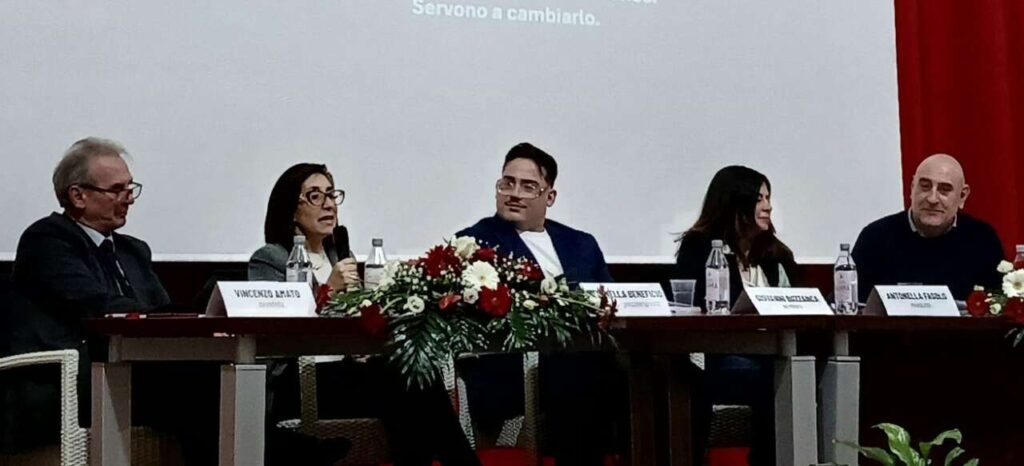 GIOVANNI BUZZANCA – Ha presentato il suo libro: “Il ragazzo che pensava troppo”