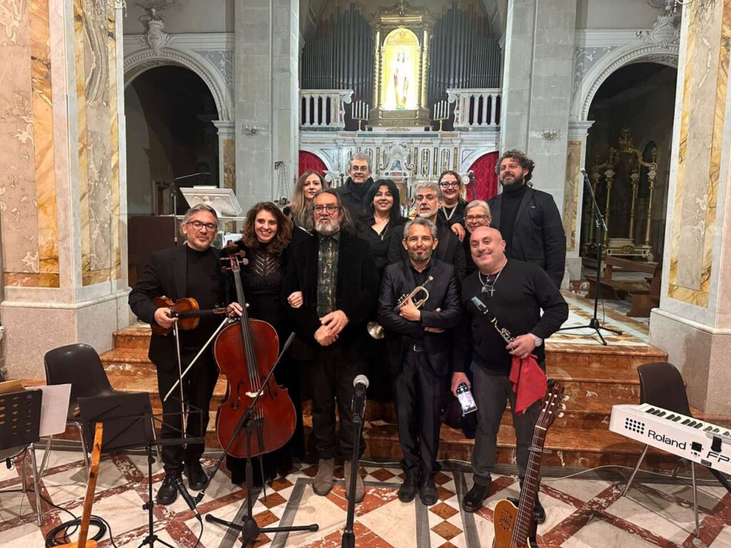 MONTALBANO ELICONA – Per “Il Teatro nel Borgo” in scena “Pesah – il suono e la parola dei riti della Settimana Santa in Sicilia” di Carlo Muratori