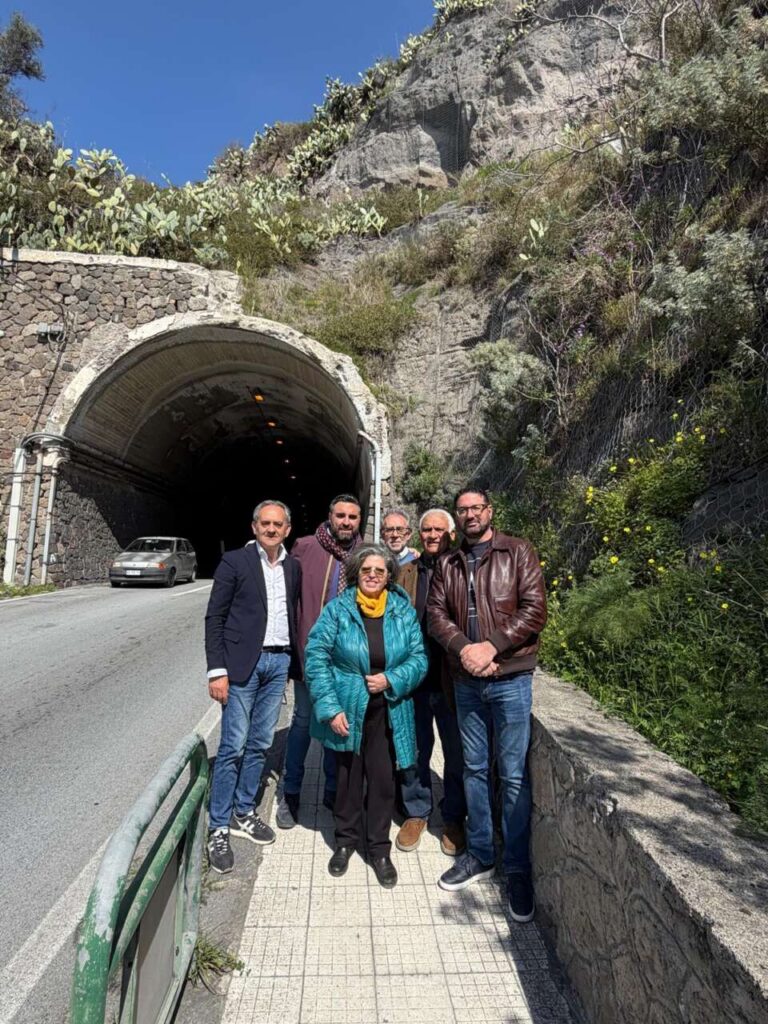 LIPARI – Consegnati i lavori urgenti sulla S.P. 181 di Pignataro: al via gli interventi di messa in sicurezza della galleria