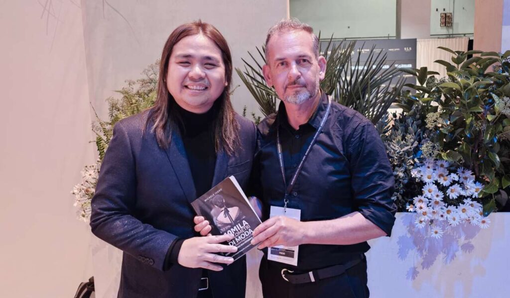 SCATTI D’AUTORE – Il libro di Michele Isgrò incanta la maison di Jimmy Choo, gli scatti approdano sui canali ufficiali del brand