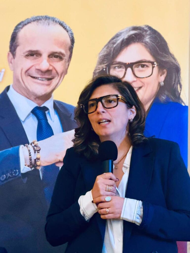 VERSO LE ELEZIONI A MILAZZO – D’Amore si unisce al progetto Laura Castelli Sindaco. C. De Luca-Sciotto: incardinata norma su accise