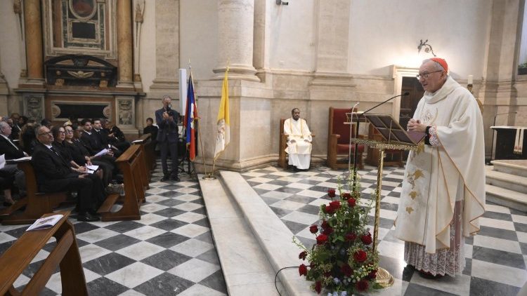 PAROLIN SCUOTE IL MONDO – “Basta interessi disumani, Haiti e i popoli feriti meritano pace e dignità”