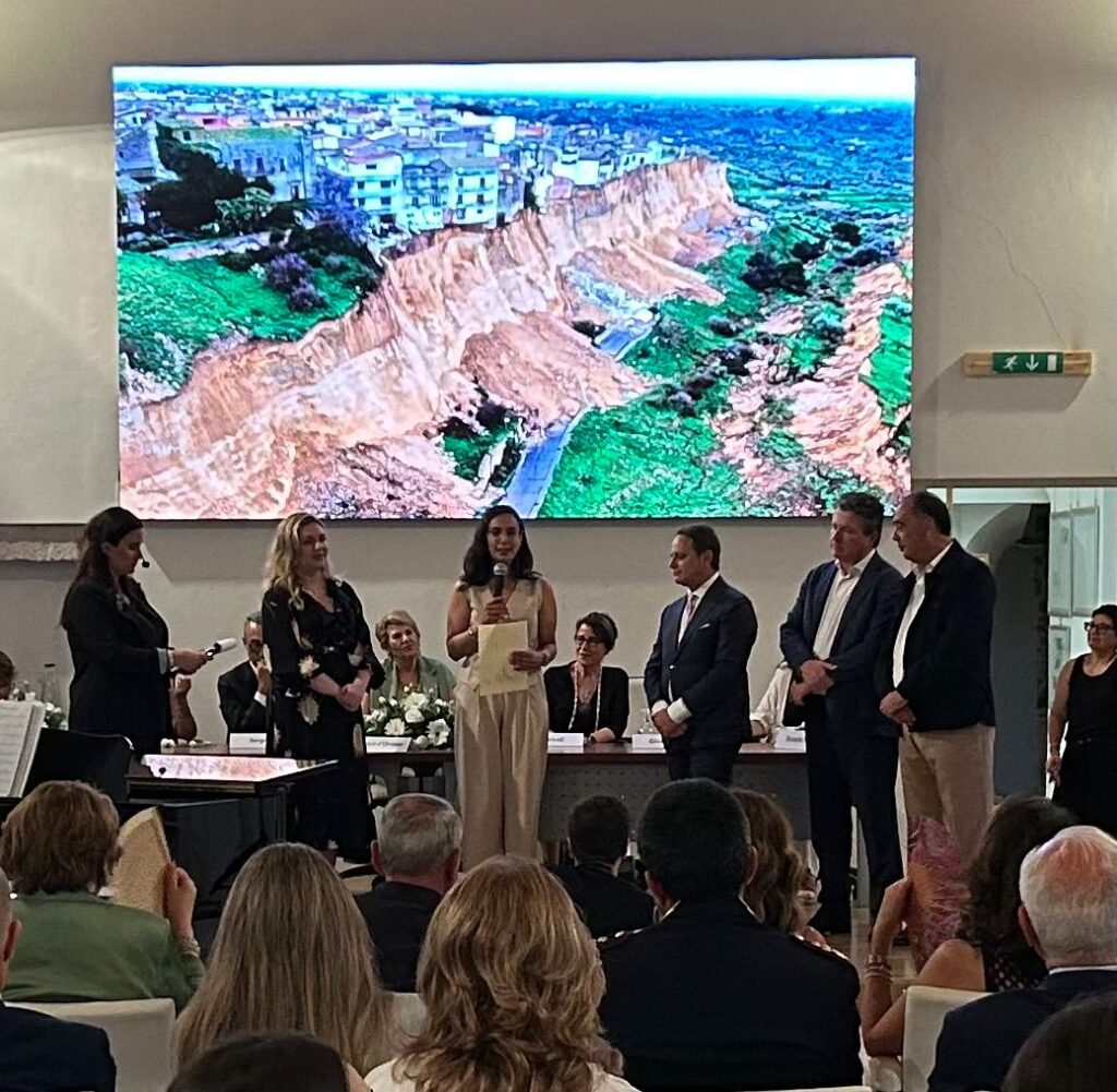 PREMIAZIONI – Alle donne che costruiscono il futuro il “Pavoncella 2026”