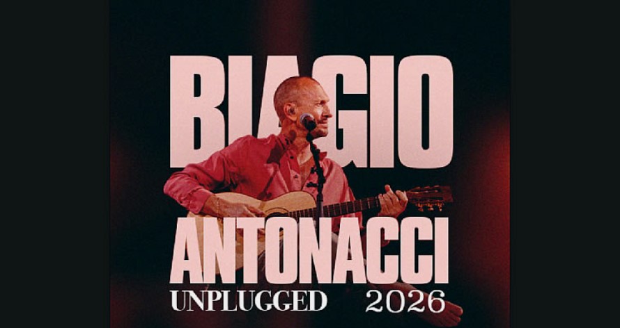 BIAGIO ANTONACCI – Dieci concerti evento in versione “unplugged” al teatro greco di Tindari nell’ambito del Tindari Festival