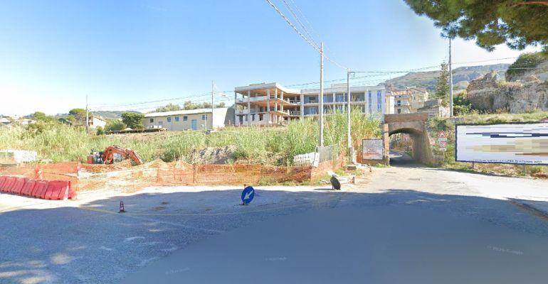 ACQUEDOLCI – Da domani restringimento della carreggiata sulla SP 162/Q per la realizzazione del sottopasso ferroviario