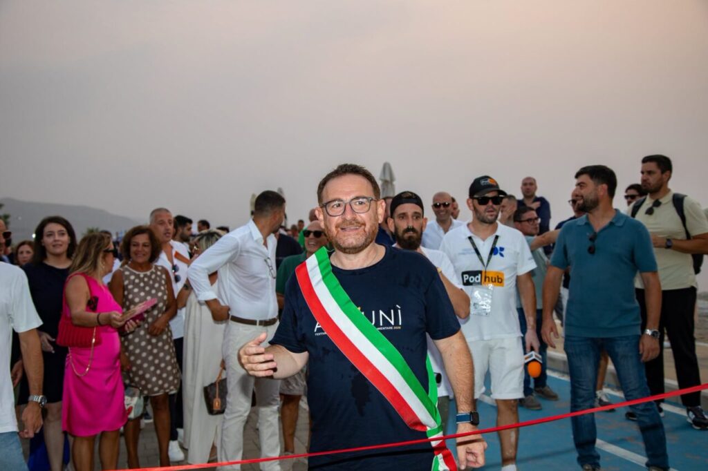 AMUNÌ 2026 – Tre giorni di emozioni, musica, spettacolo, sapori, incontri e tanta, tantissima partecipazione… ed complimenti ha chi ha vinto l’auto