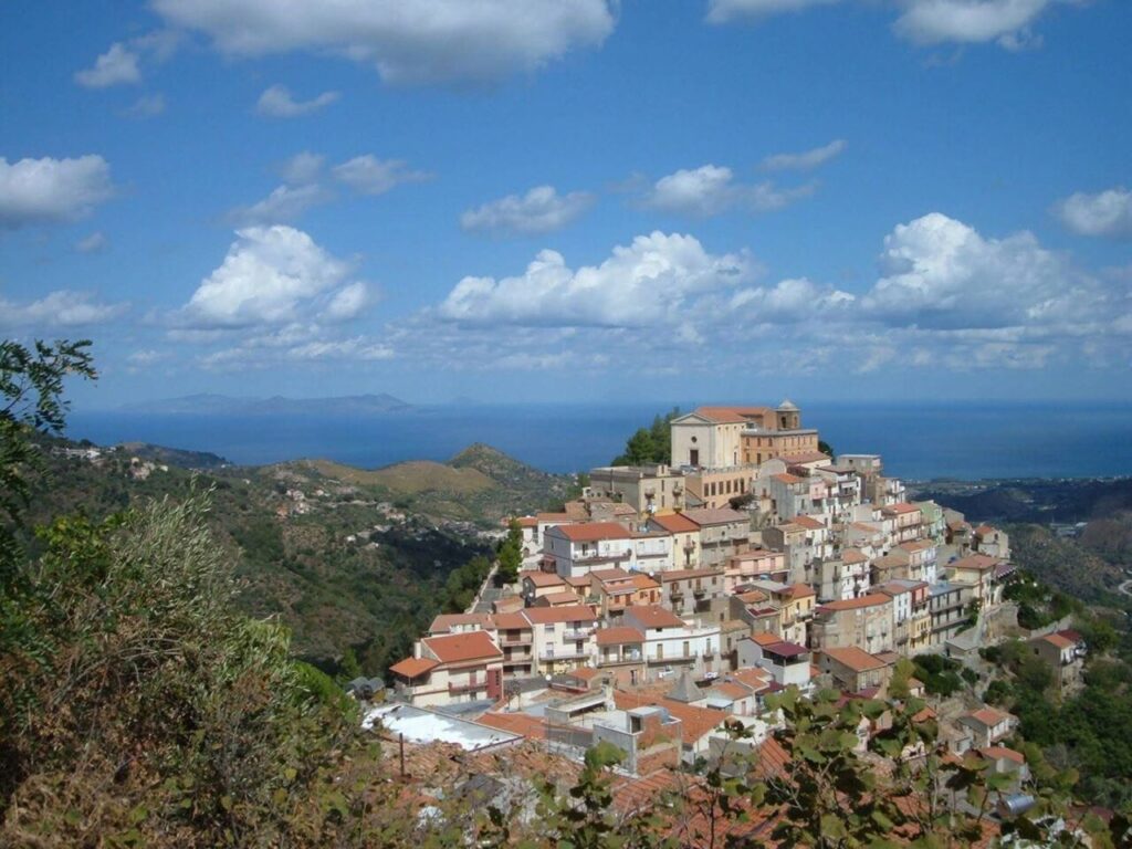 LIBRIZZI – Preparativi per Festa della Madonna della Catena: fede, tradizione e il concerto di Alberto Urso il 16 agosto