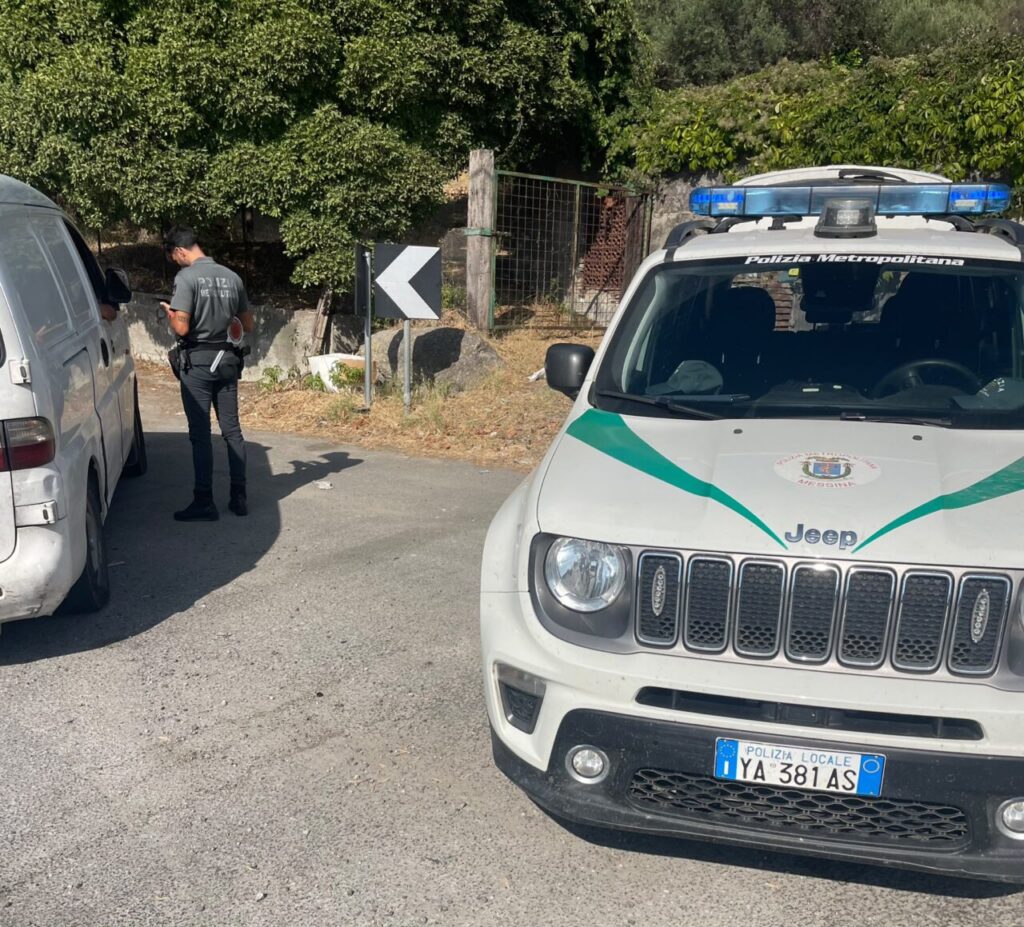 APERTURA DELLA CACCIA – Controlli della Polizia Metropolitana: sequestrata una gabbia per cinghiali ad Acquedolci
